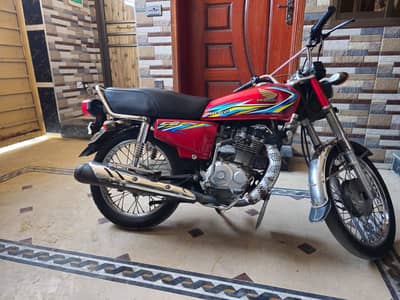 Honda CG 125 2018 Model - Islamabad Number - Good Condition