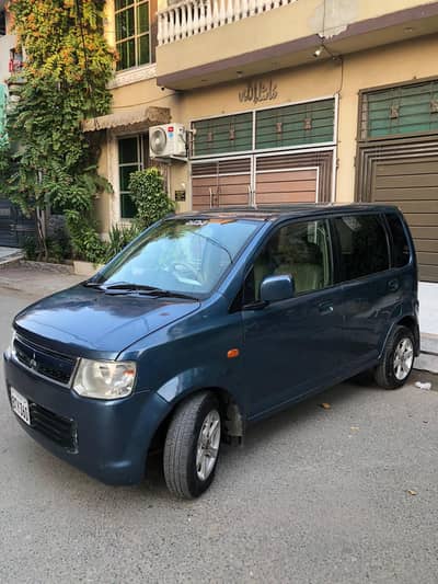 Mitsubishi Ek Wagon 2012