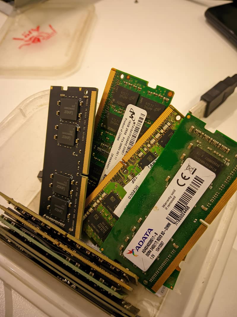 RAMs for Laptops & Computer 4/8/16 GB 1