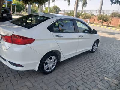 Honda City IVTEC 2023