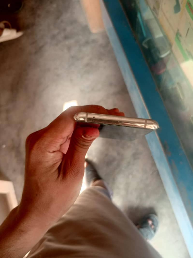 One Plus 8 4