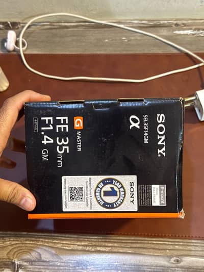 Sony FE 35mm f/1.4 Lens - Dubai Import