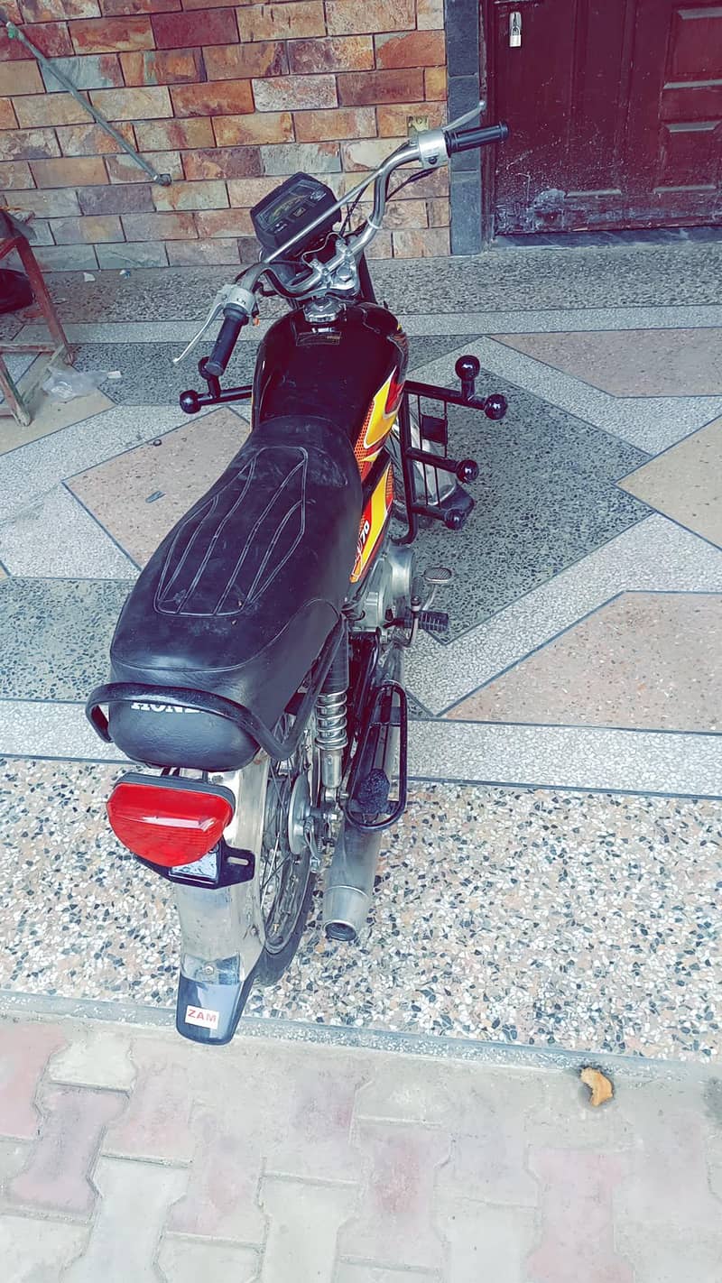 CD70 2011 model 0