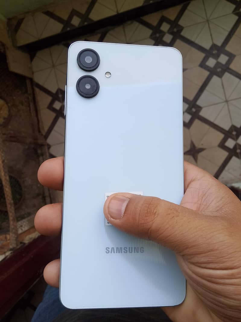 Samsung Mobile A06 1