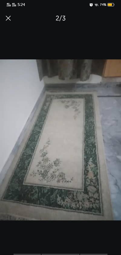 Irani center piece