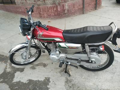 Honda 125 Selfstart model 2023 New condition Home Use