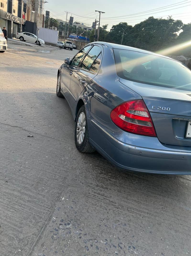 Mercedes E Class 2004 4