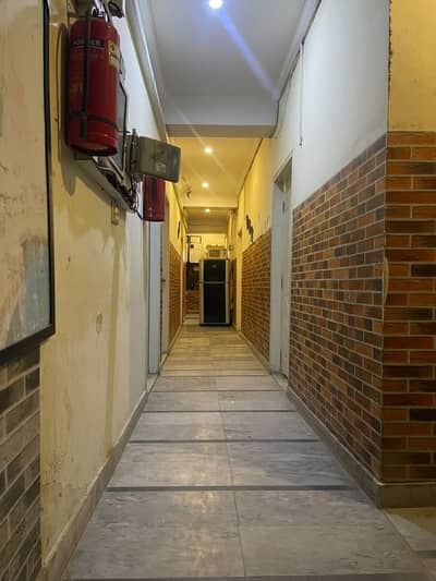 Independet furnished room is available for rent in hostel