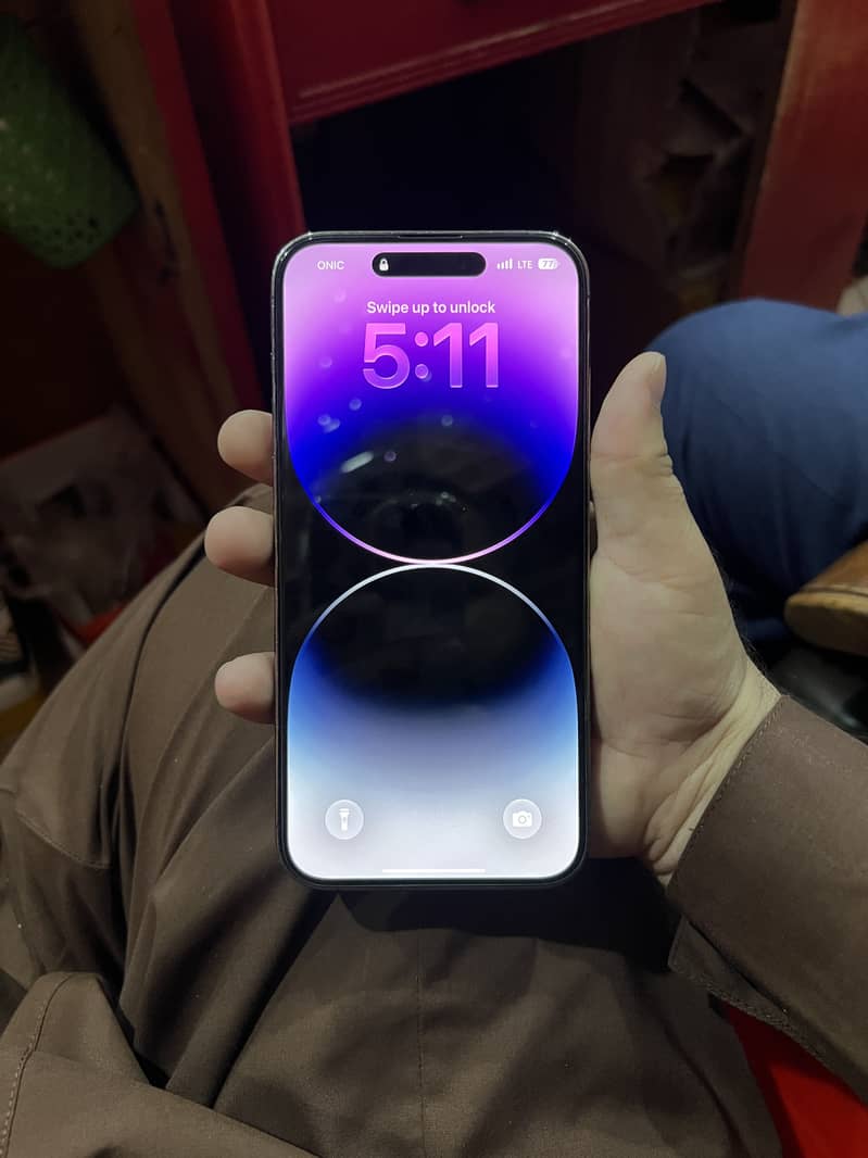 Apple iPhone 14 Pro Max 1
