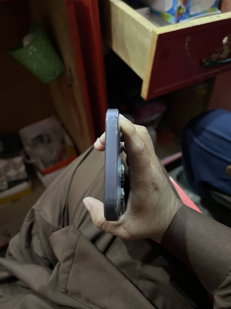 Apple iPhone 14 Pro Max 5