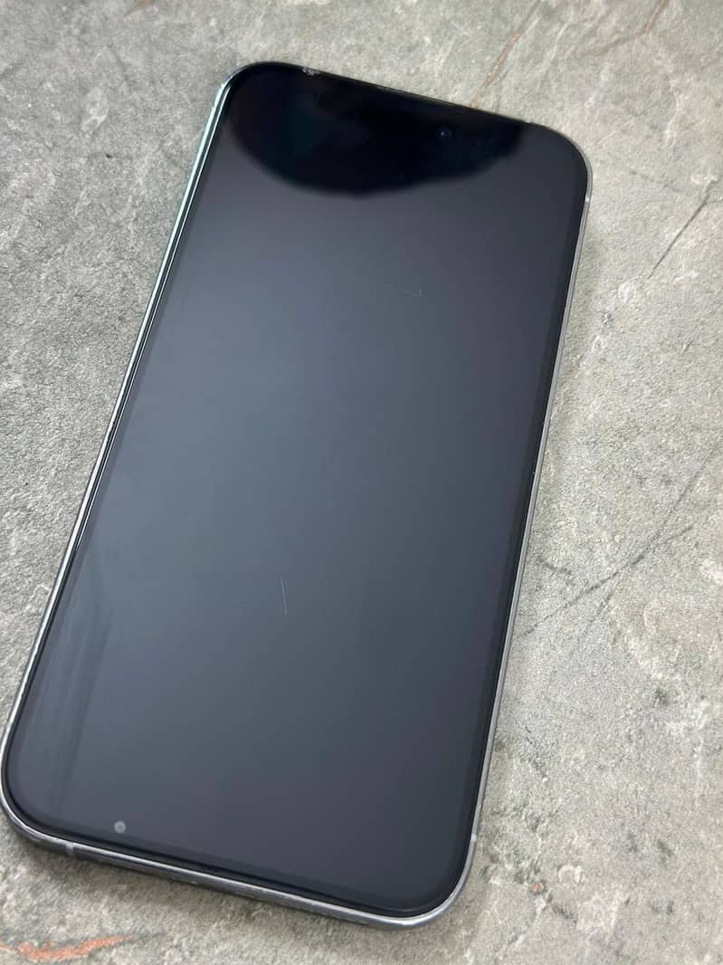 Apple iPhone 14 Pro Max 4