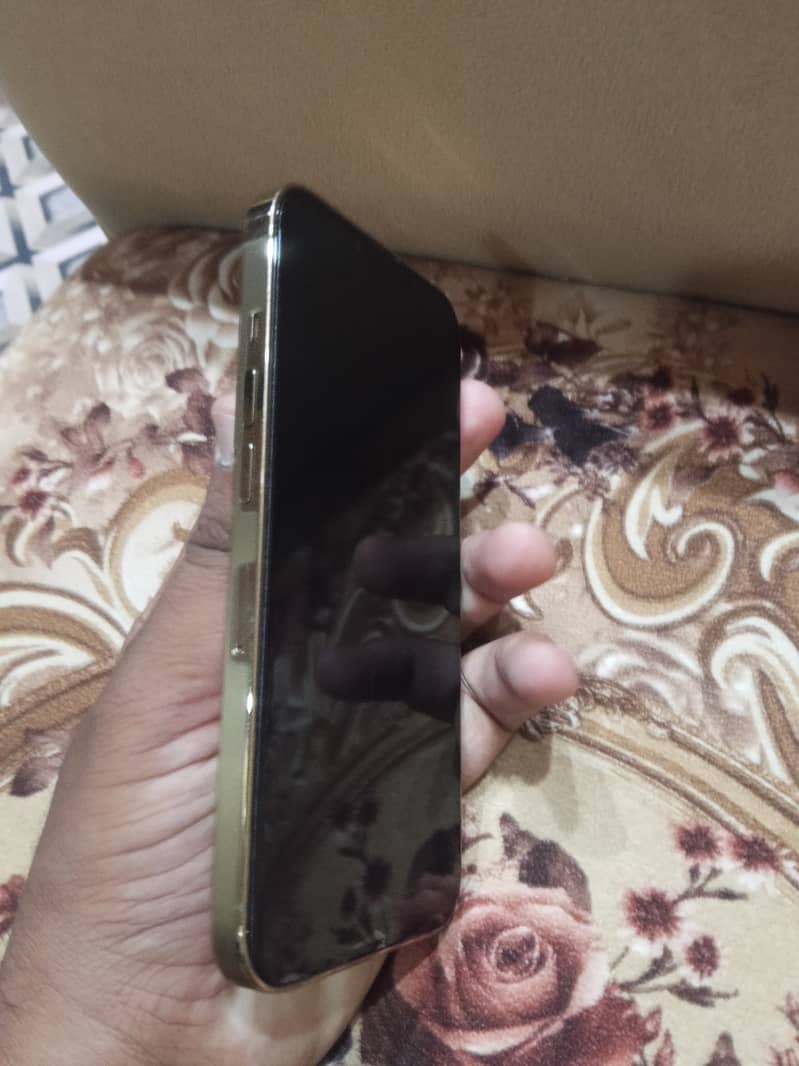 Apple iPhone 13 Pro 5