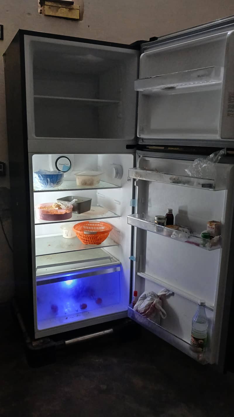 new frige 0