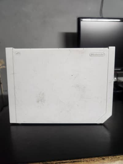 ninetendo wii (only console)