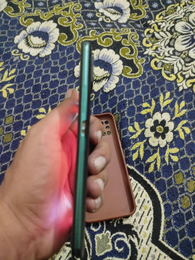 Realme 7i 1