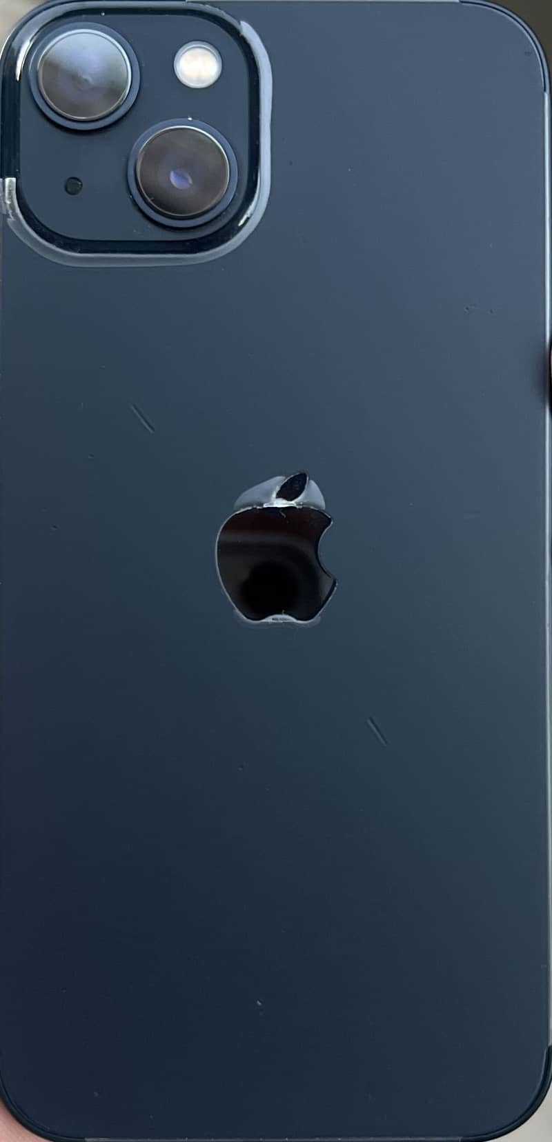 Apple iPhone 13 0
