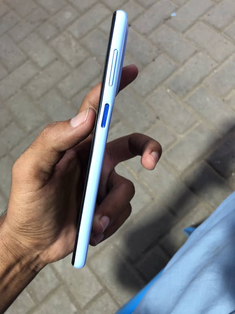 Samsung Mobile A23 8