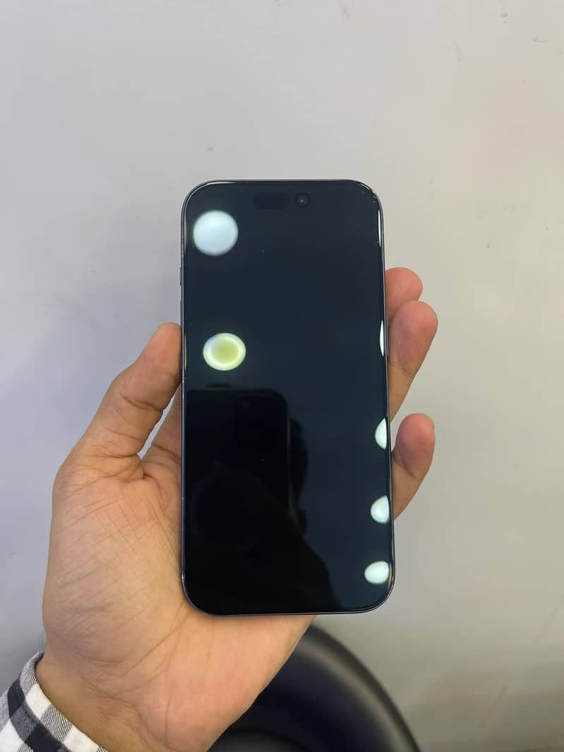 Apple iPhone 17 Pro 0