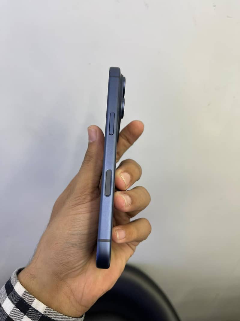 Apple iPhone 17 Pro 1
