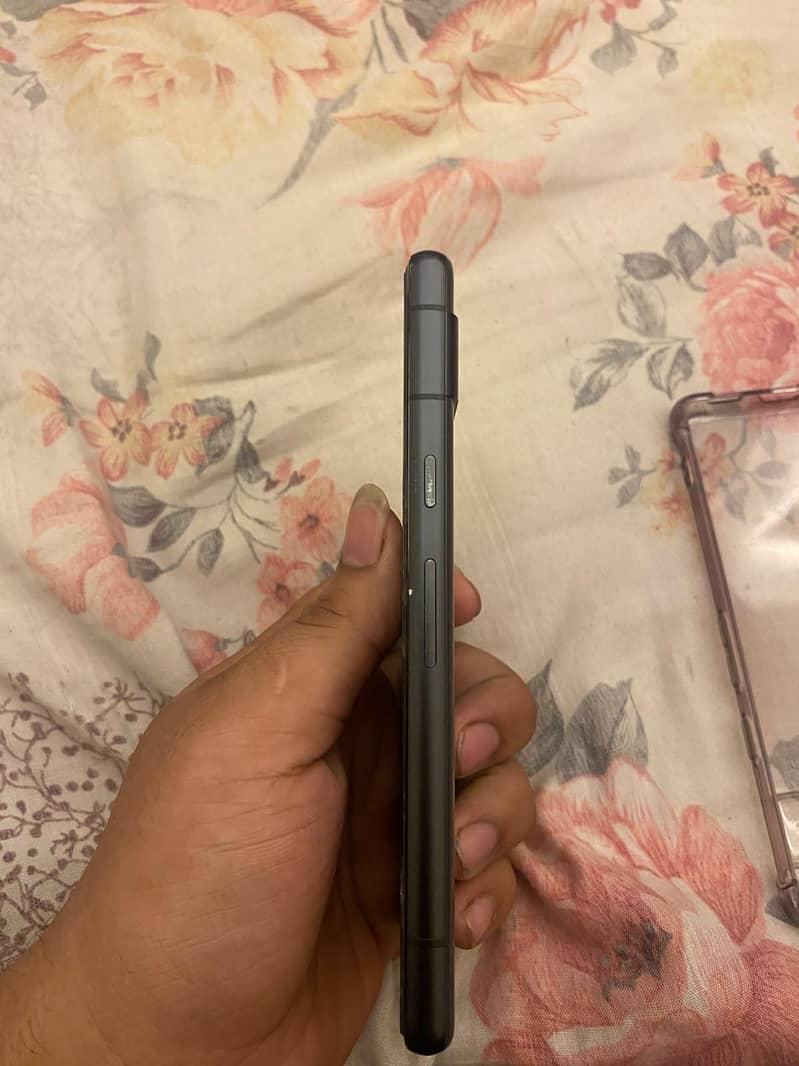 Google Pixel 7a 5