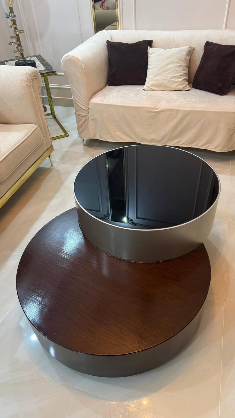 Center Table 0