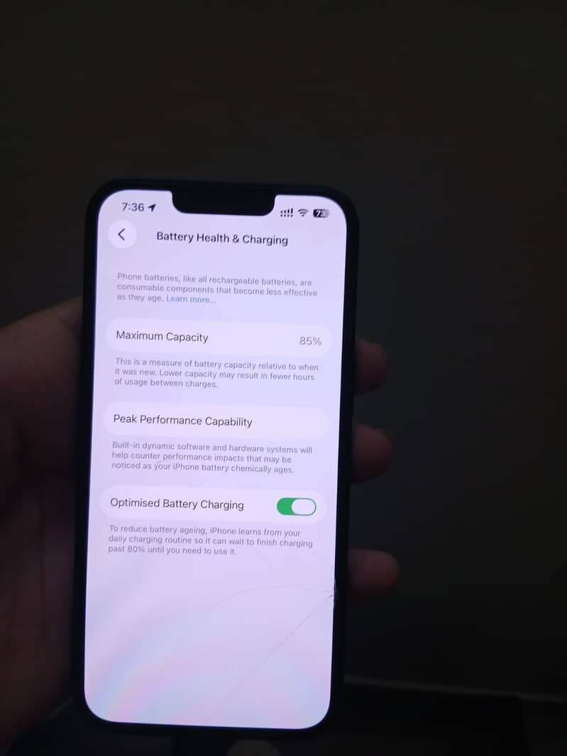 Apple iPhone 13 4