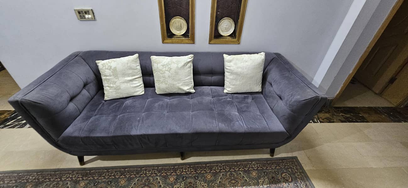 3 SEATER SOFA WITH TABLE 1