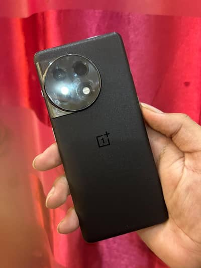 One Plus 11R