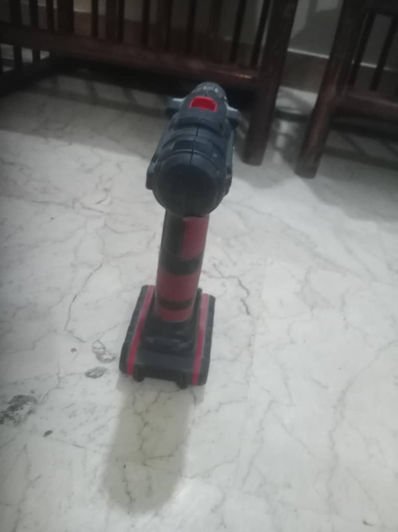 DC deril 1