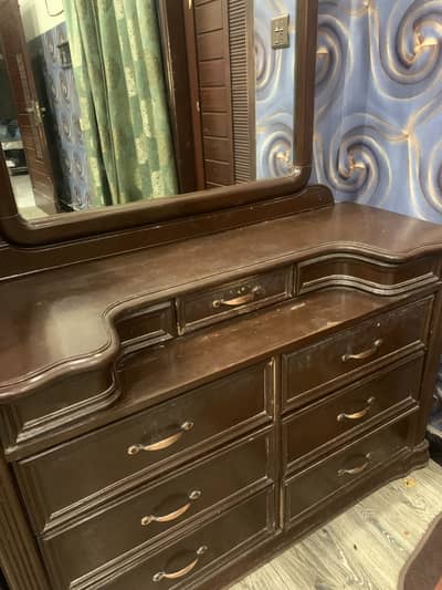 Wooden Dressing Table for Sale