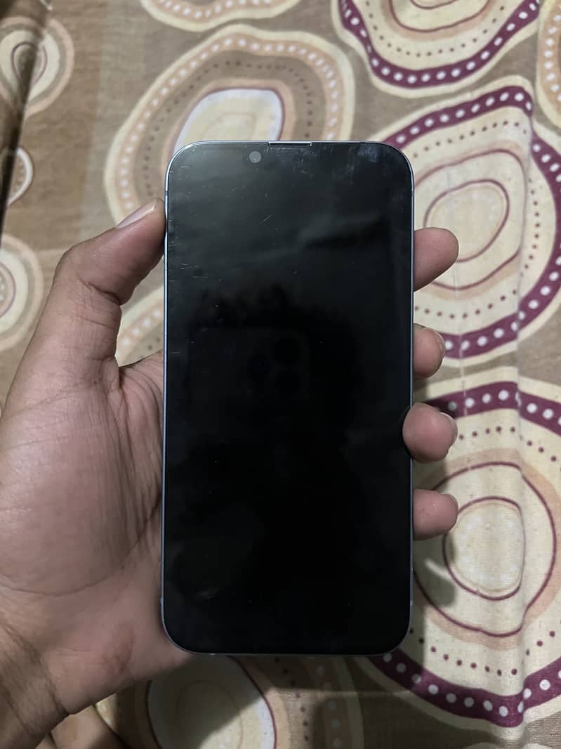 Apple iPhone 14 2