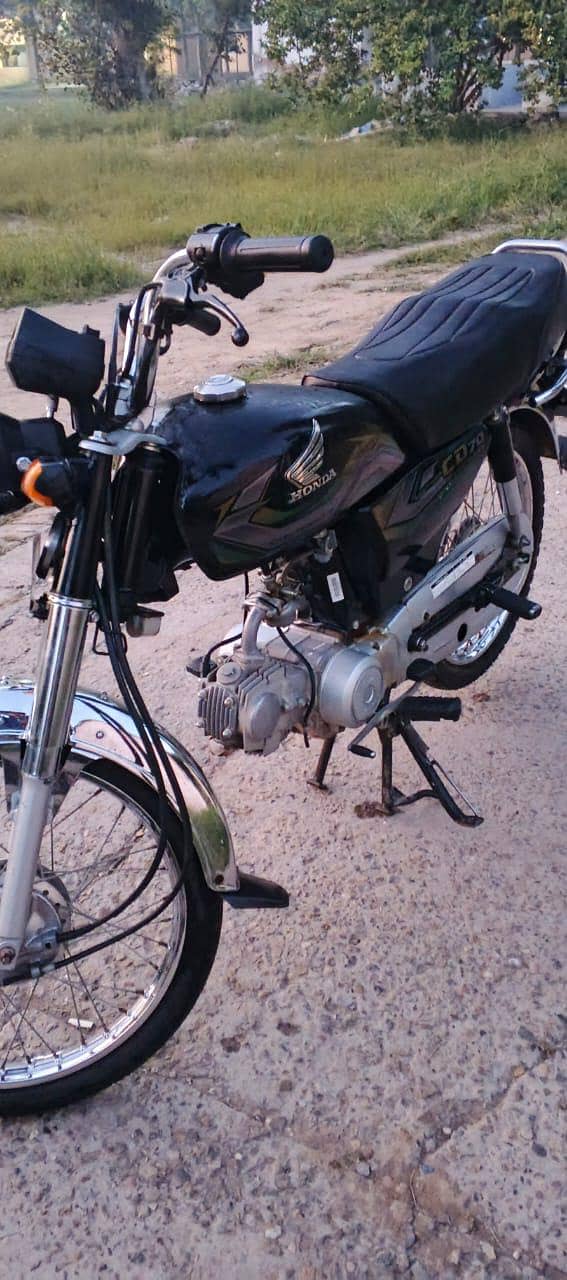 Honda CD-70 2