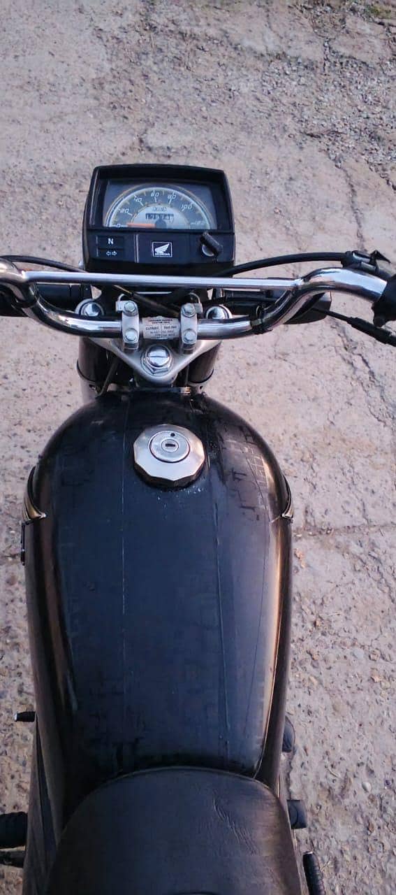 Honda CD-70 3