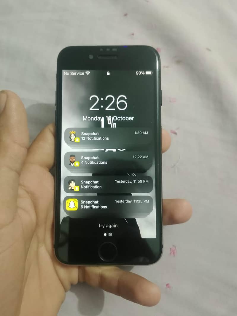 Apple iPhone 7 1