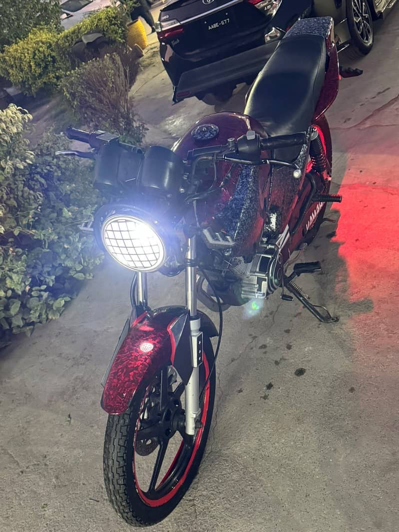 Yamaha YBR 1