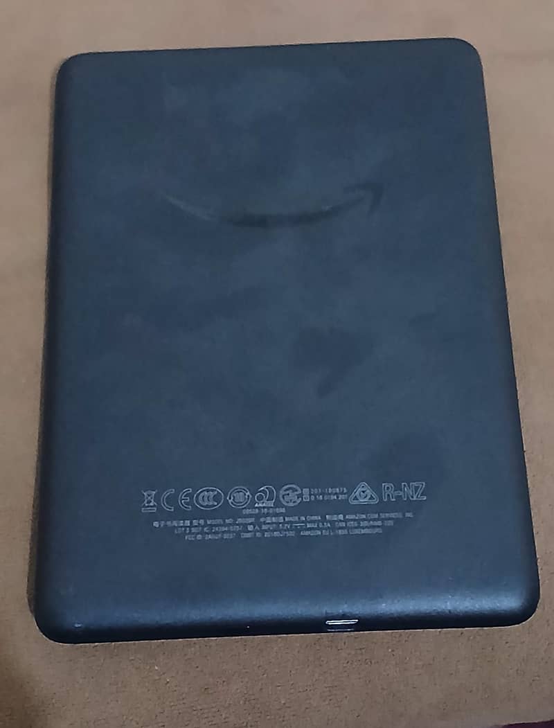 Amazon Kindle 10th generation basic(built in light)4gb 0