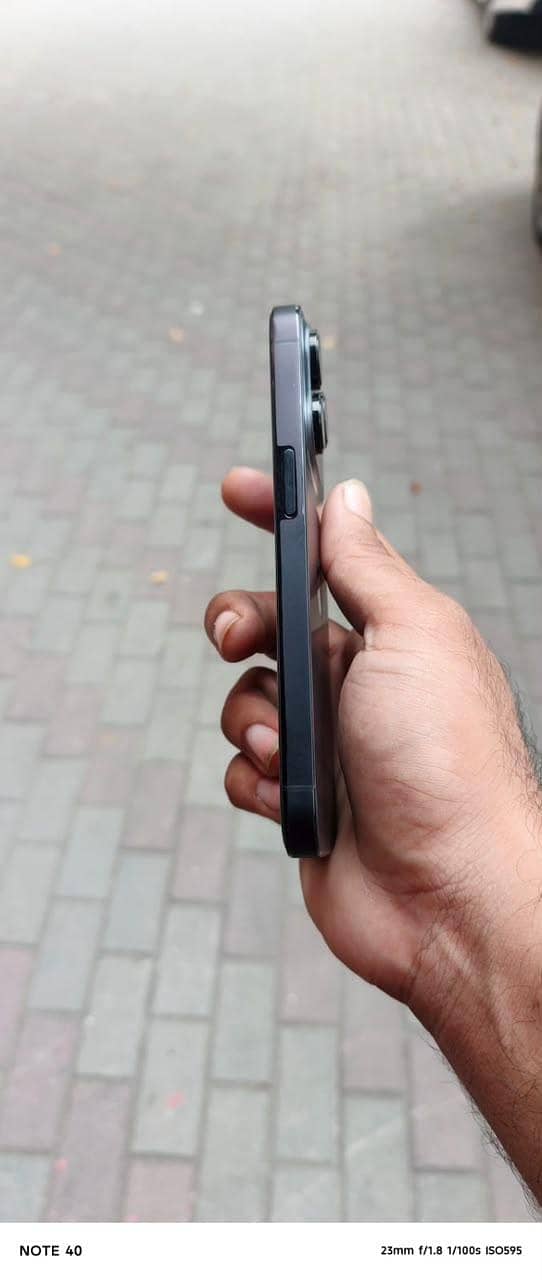Apple iPhone 14 Pro 1
