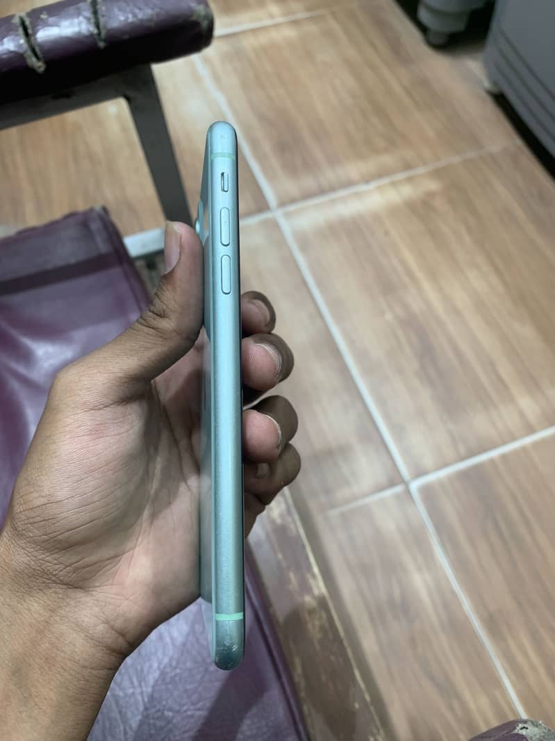 Apple iPhone 11 1