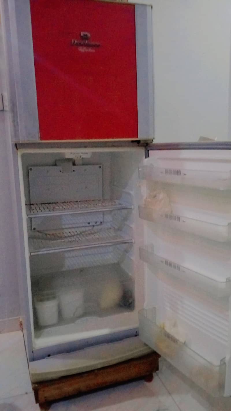 fridge Dawlance refrigerator 1