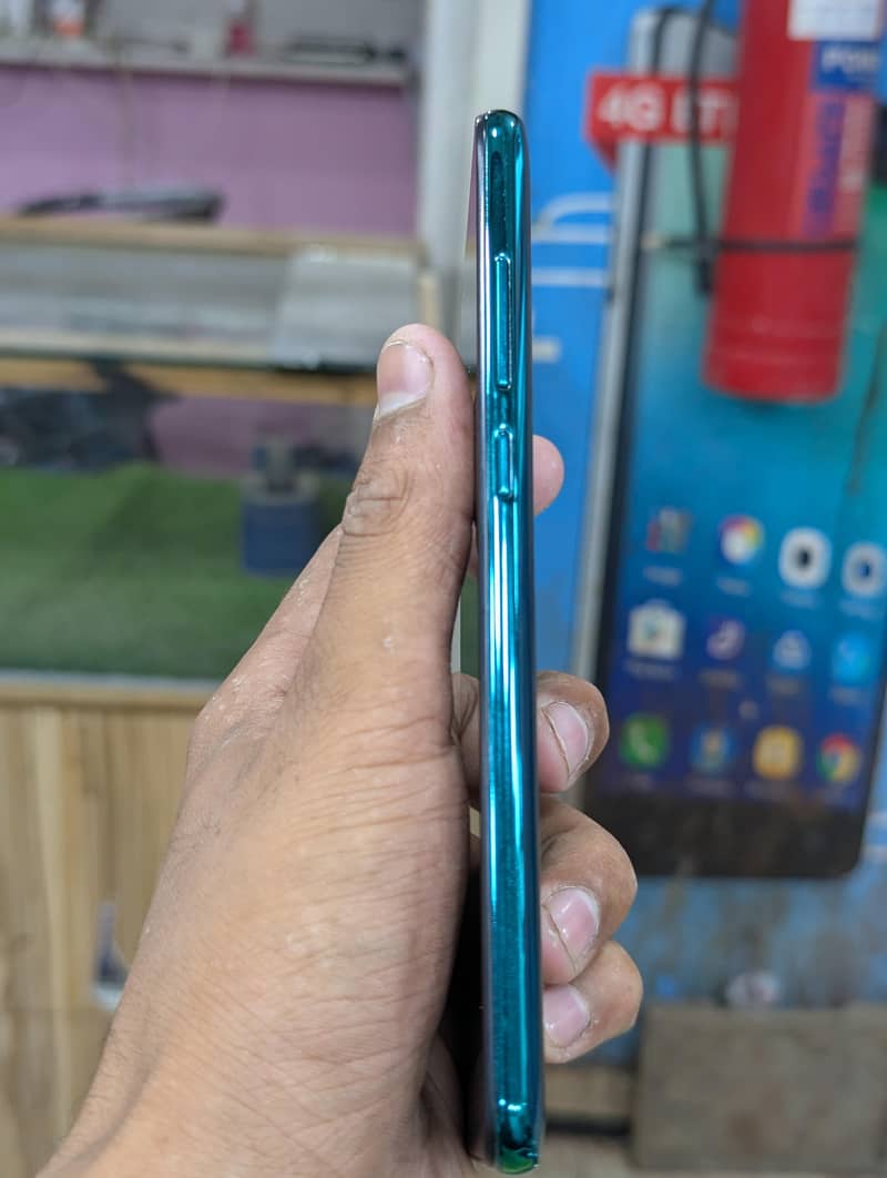 Xiaomi Redmi Note 8 Pro 3