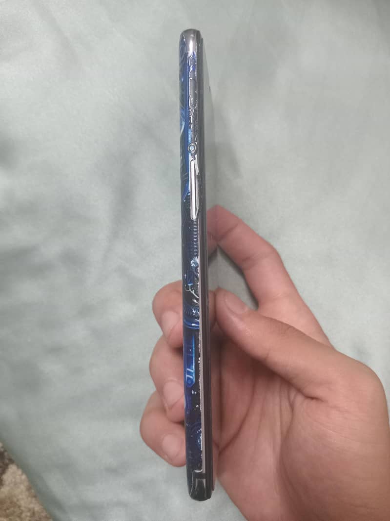 One Plus 7T 5