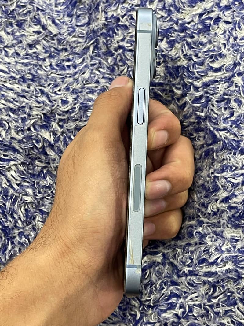 Apple iPhone 14 2