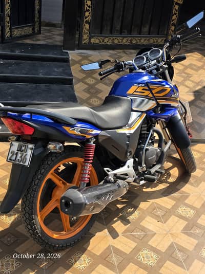 Honda CB 150f Blue color 25/26 low mileage