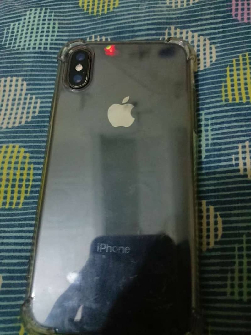 Apple iPhone XS 1