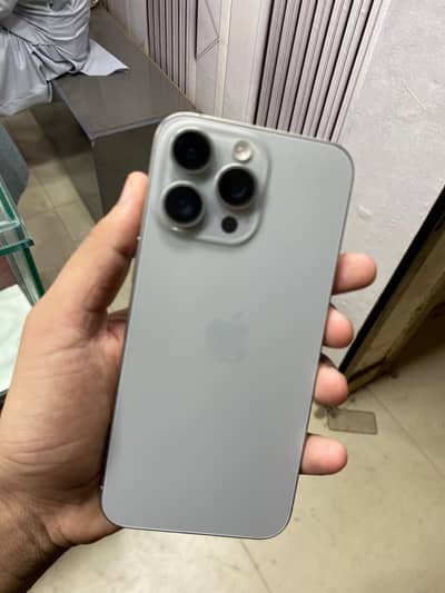 Apple iPhone 15 Pro Max