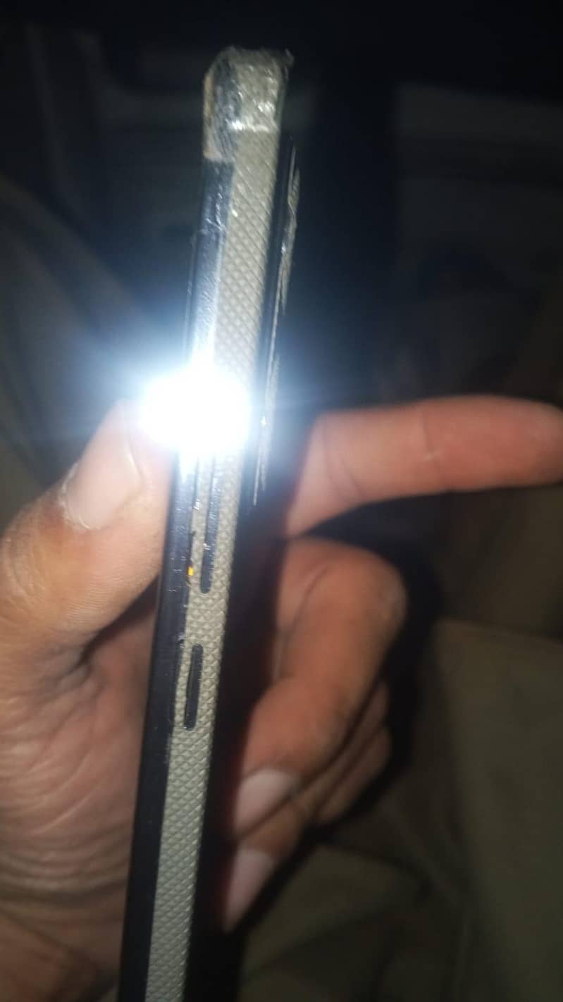 Infinix Note 40 2