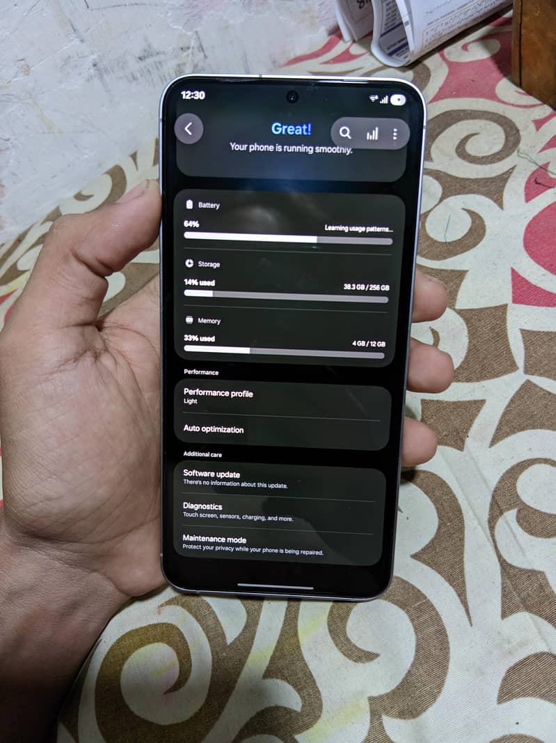 Samsung Mobile S25 Plus 3