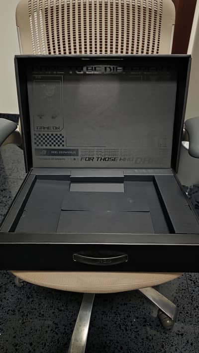 Asus  ROG Zephyrus M16 for sale.