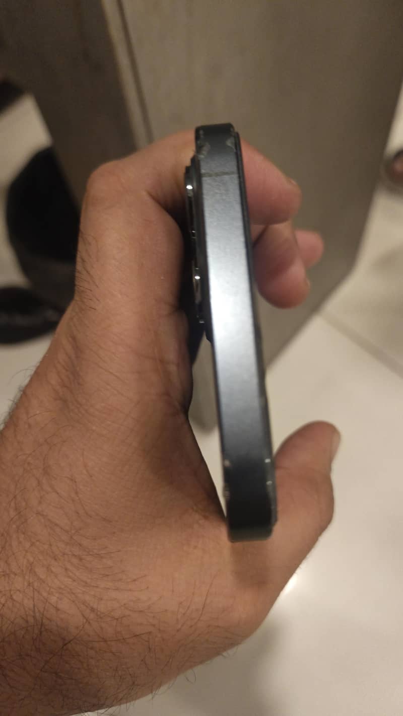 Apple iPhone 12 Pro Max 1