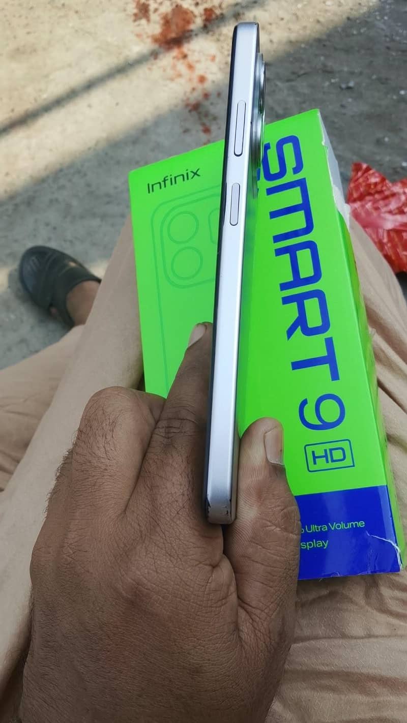Infinix Smart 9 3